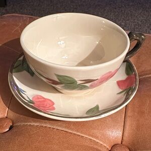 Franciscan Desert Rose Teacup & Saucer Set Pink & Green Cottage Core set1